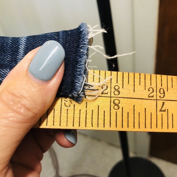 Anthropologie ModCloth Cropped Jeans Raw Hem Medium Wash, Size Medium - Picture 4 of 8